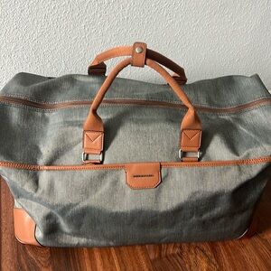 977 Brunomagli travelling bag